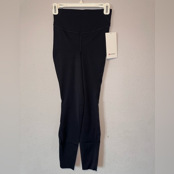 Lululemon HR tight 28” - Picture 6 of 7